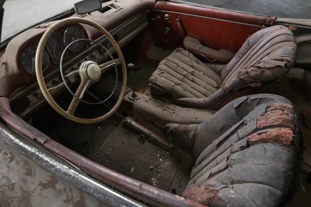 1957 Mercedes-Benz 300 SL Roadster. RM Sotheby's. Imagen interior.