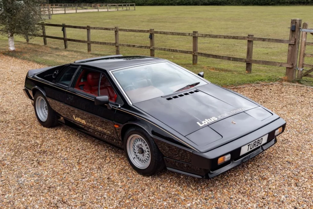 1980 Lotus Esprit Essex Turbo 15 Motor16