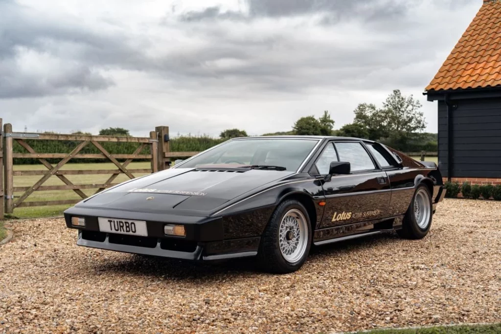 1980 Lotus Esprit Essex Turbo 32 Motor16