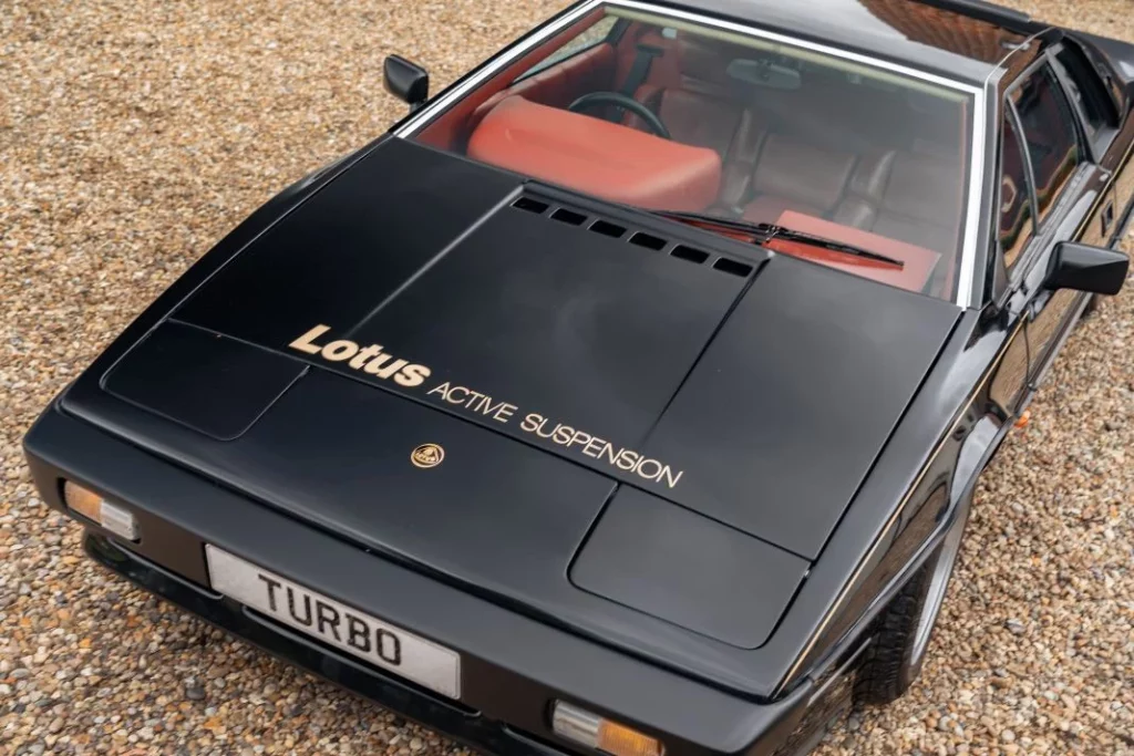 1980 Lotus Esprit Essex Turbo 34 Motor16