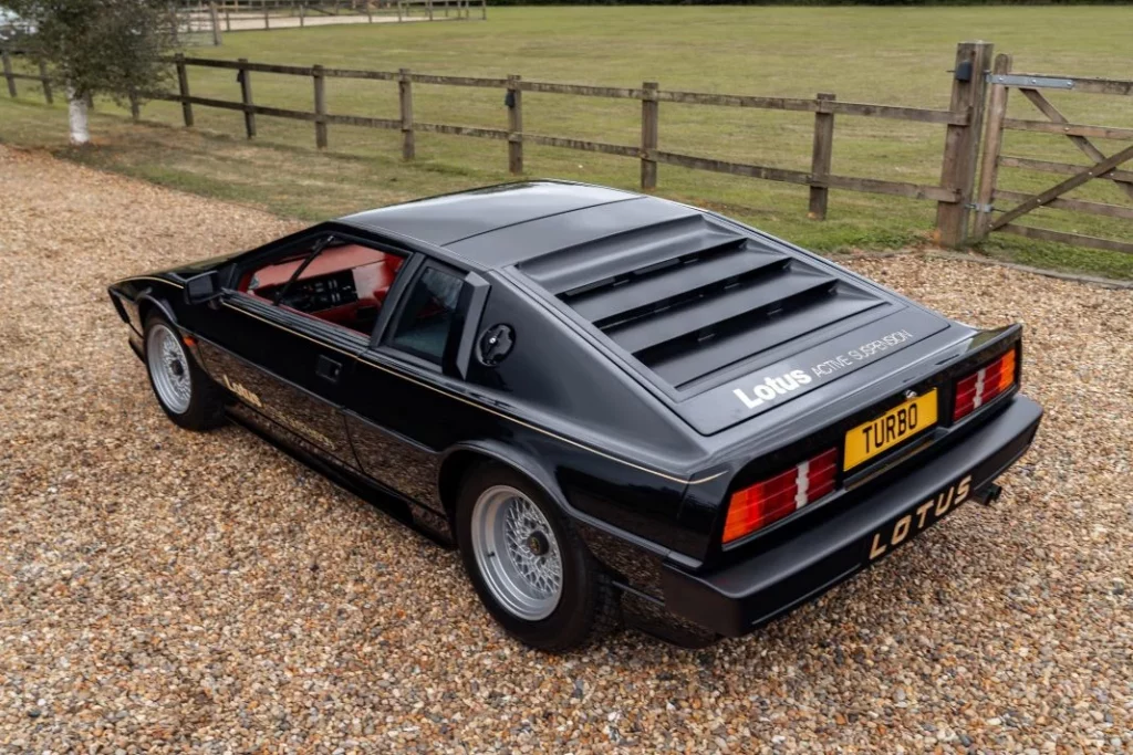 1980 Lotus Esprit Essex Turbo 38 Motor16