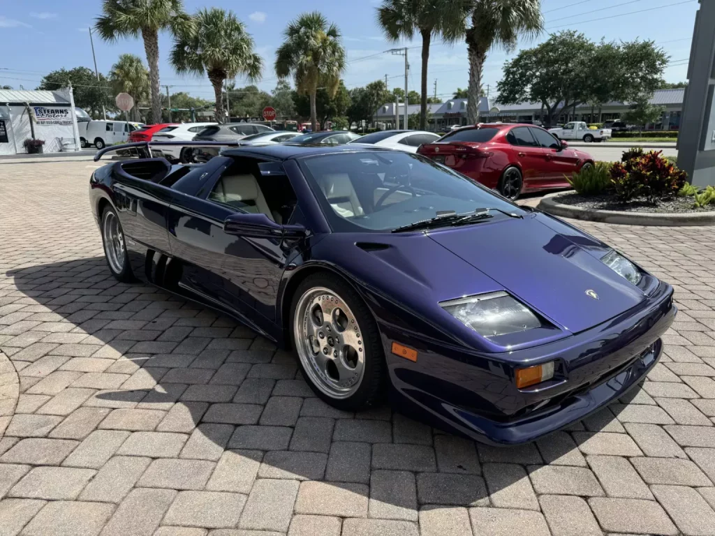 2002 Lamborghini Diablo Replica BaT 6 Motor16