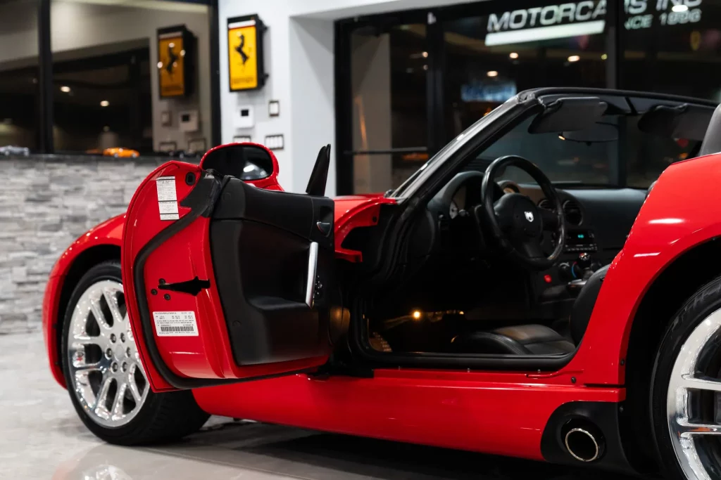 2003 Dodge Viper SRT-10 Roadster. BaT. Imagen interior.