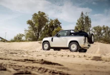 El Land Rover Defender se hace descapotable gracias a Heritage Customs