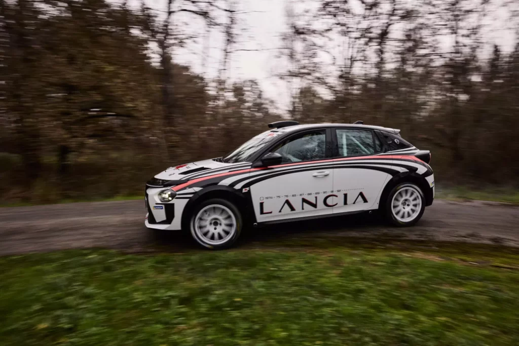 2024 Lancia Ypsilon Rally 4 HF 21 Motor16