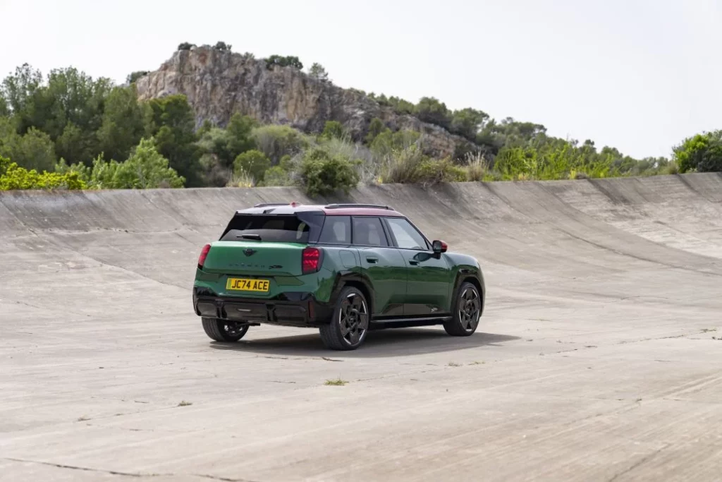 2024 MINI Aceman JCW. Imagen estática.