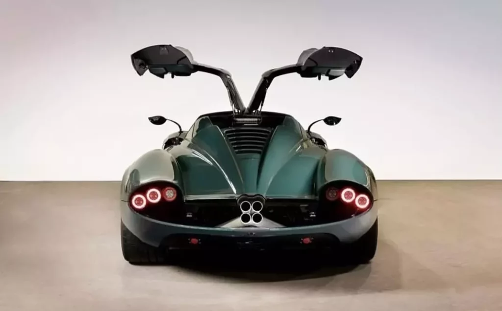 2024 Pagani Huayra Codalunga Hermès. Imagen trasera.