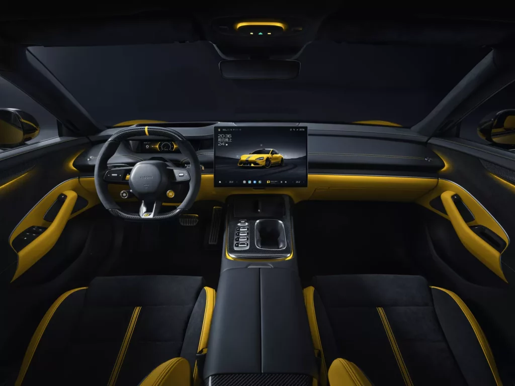 2024 Xiaomi SU7 Ultra. Imagen interior.