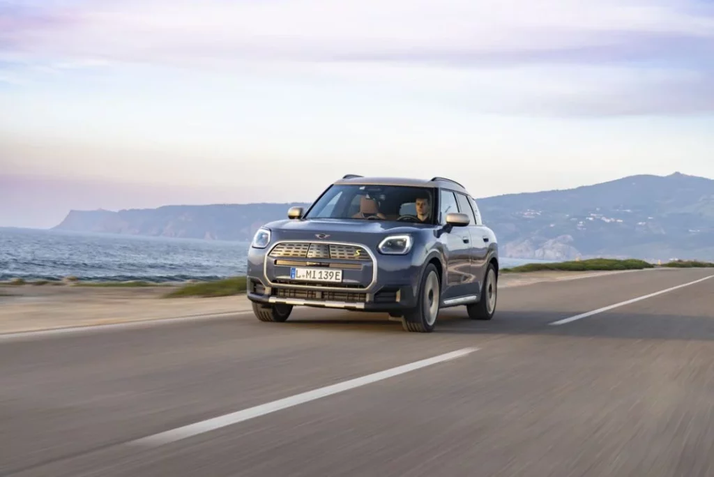 2mini countryman se a Motor16