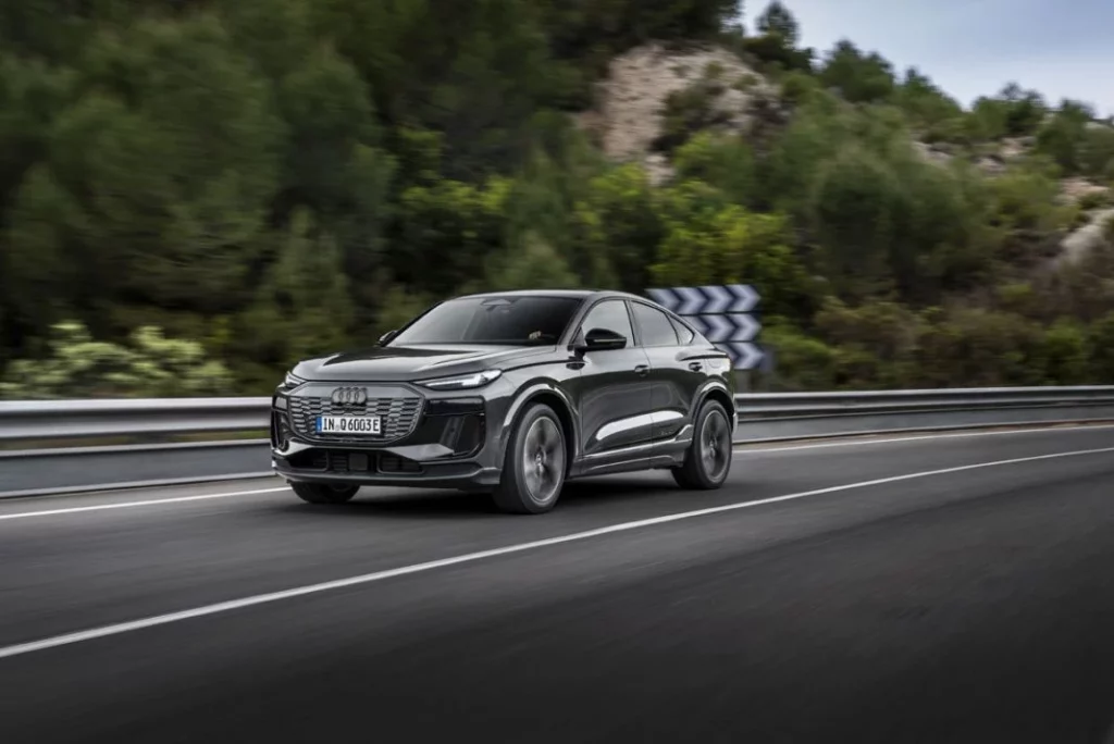 AUDI Q6 SPORTBACK ETRON 11 Motor16