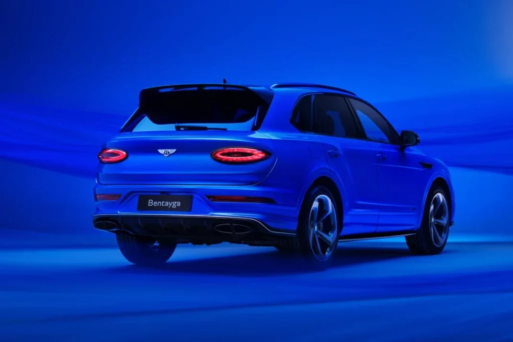 BENTLEY BENTAYGA SUPRIYA LELE COLOR NILA BLUE8 Motor16