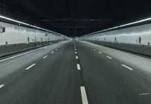 Madrid y el famoso túnel que parece sacado de Stargate