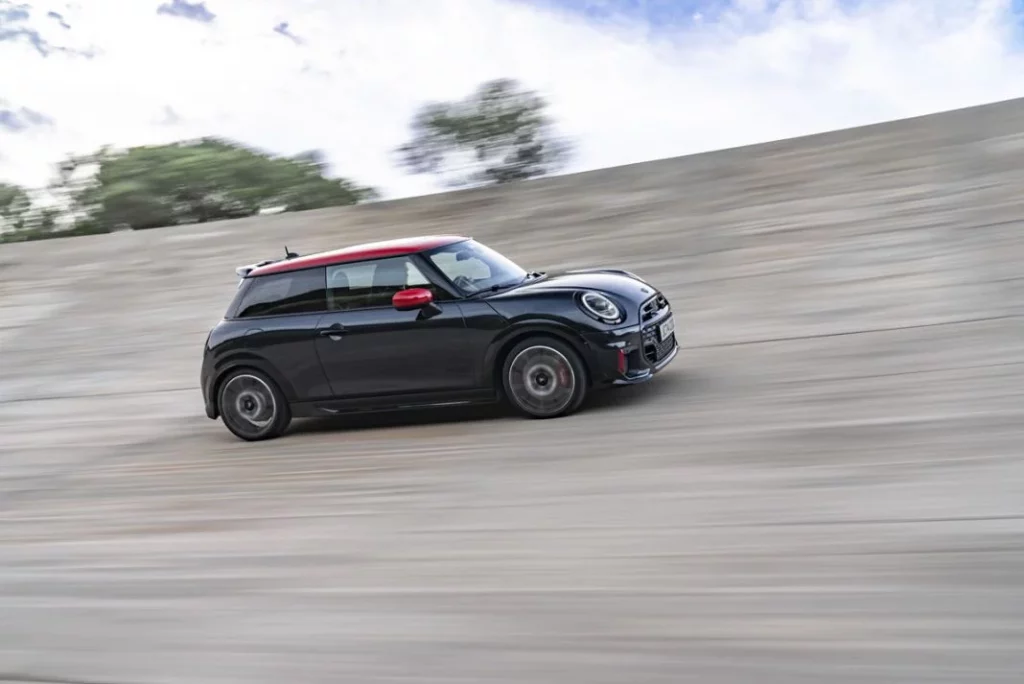 MINI JOHN COOPER WORKS 25 Motor16