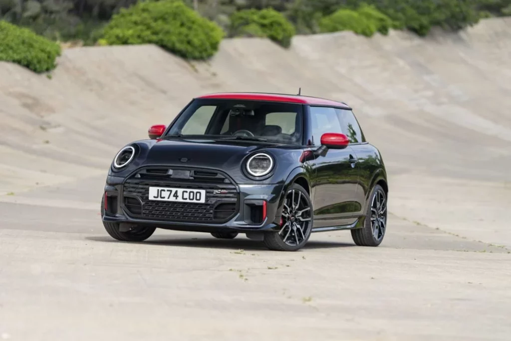 MINI JOHN COOPER WORKS 31 Motor16