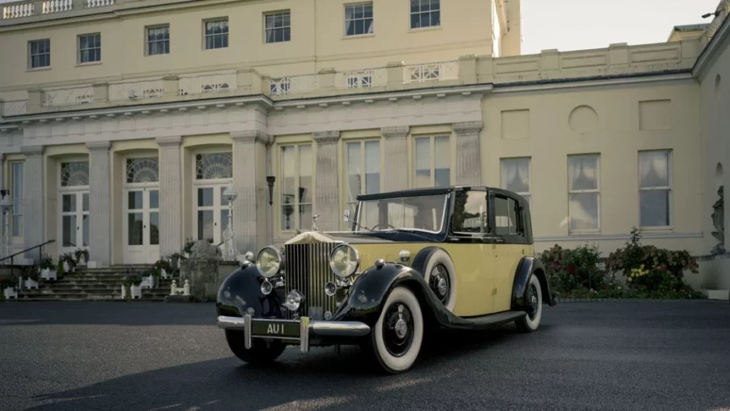 ROLLS ROYCE PHANTOM GOLDFINGER 24 Motor16