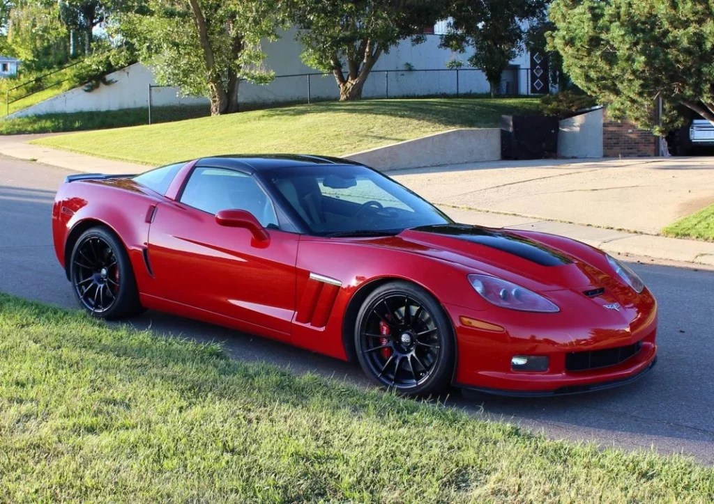 Cuánto vale el Corvette afectado por la caída del elevador