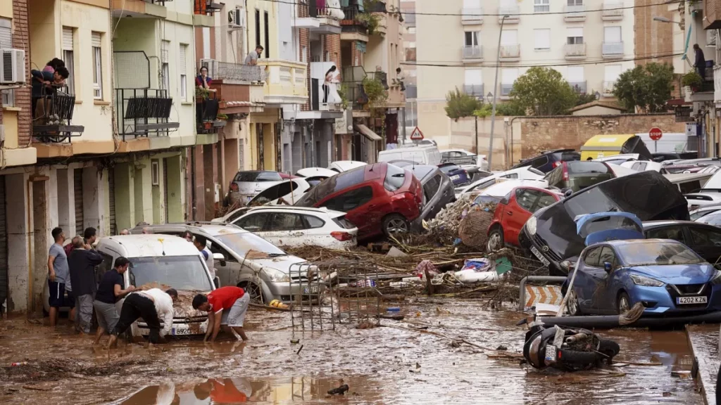 Renault ofrecerá ventajas en la compra a los que han perdido su coche.