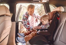 Si tus hijos miden menos de 1,35 metros, la DGT no dejará que se monten en tu coche: Si es como este