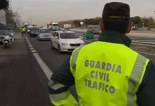 Quiero ir a un hospital: la Guardia Civil de Tráfico te dice qué pasa si pronuncias esta frase al dar positivo en un control