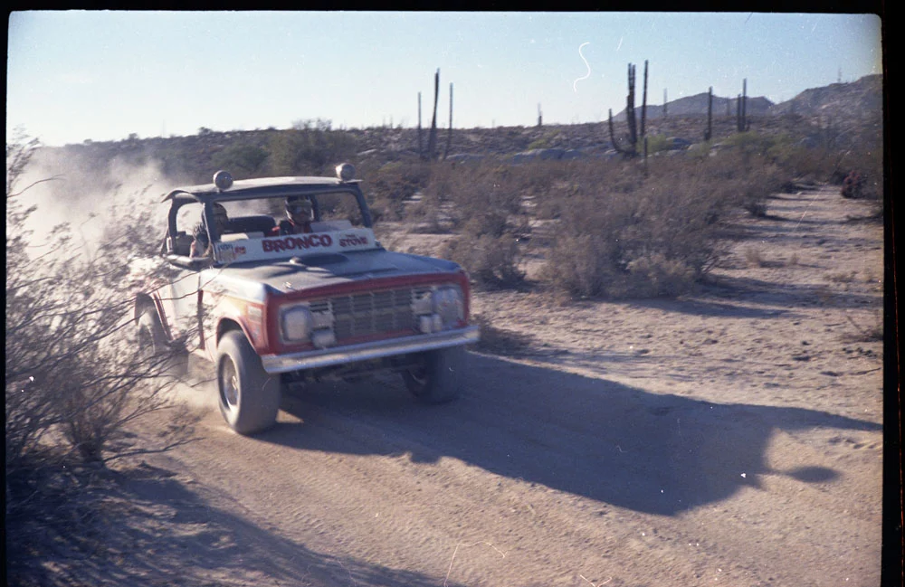 1969 Ford Bronco Classic 4 Motor16