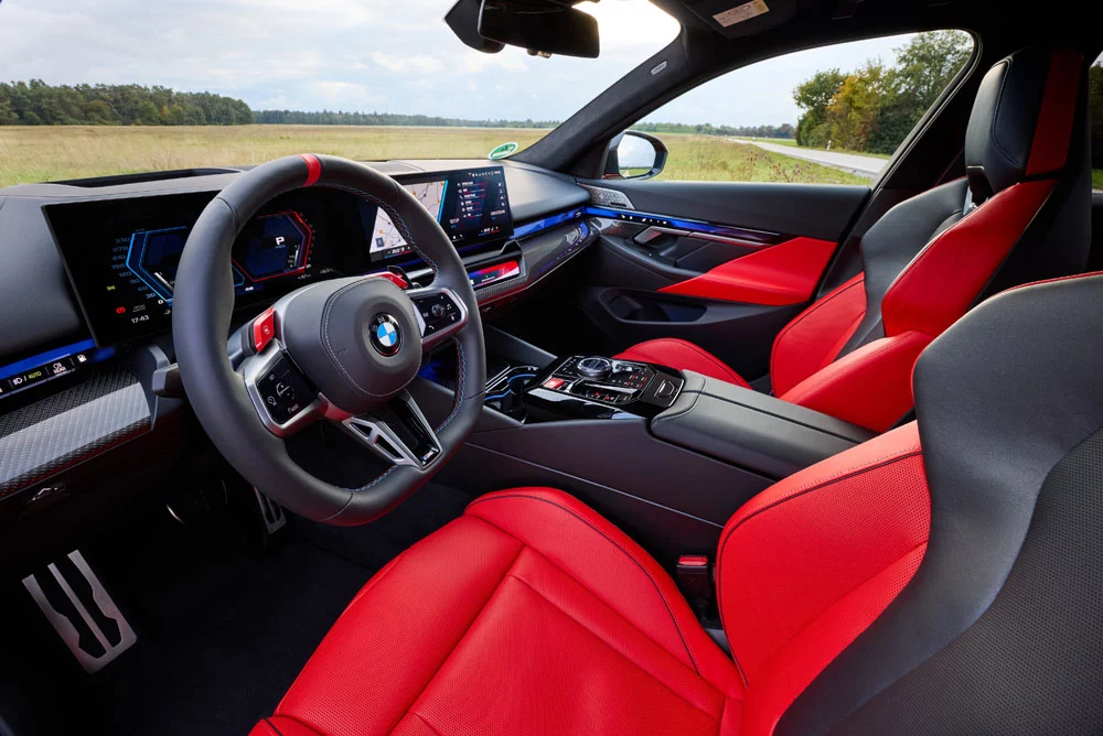 2024 BMW M5 Touring. Imagen interior.