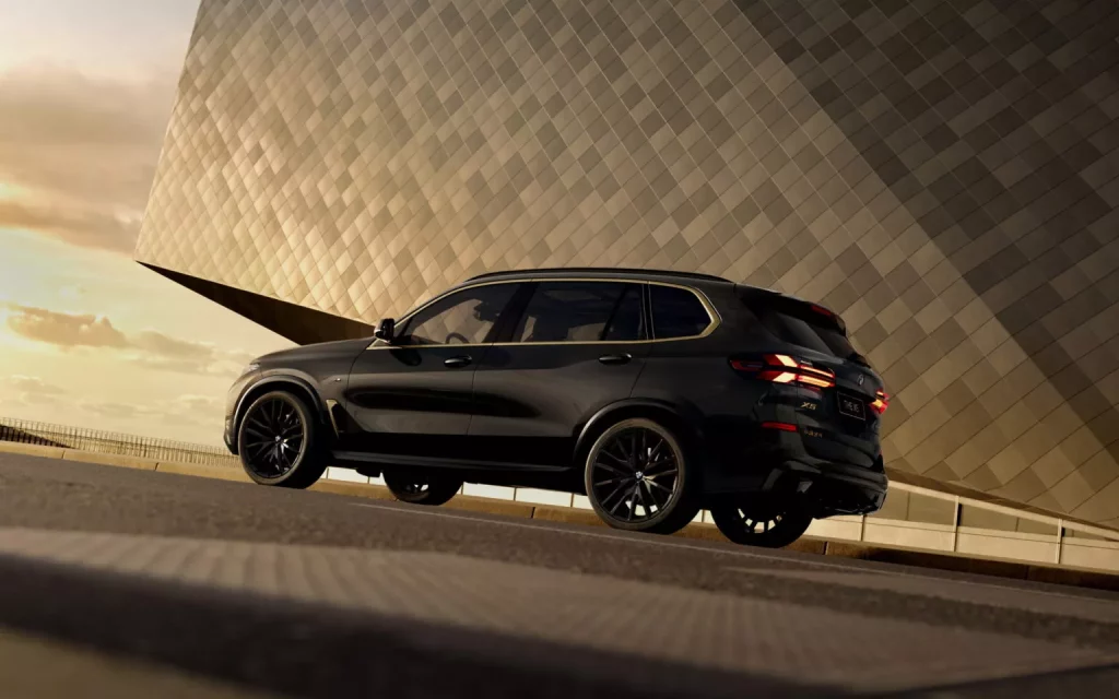 2024 BMW X5 Dark Flame Edition 6 Motor16