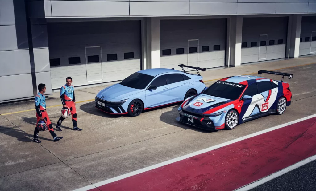 2024 Hyundai Elantra N TCR Edition. Imagen exterior.