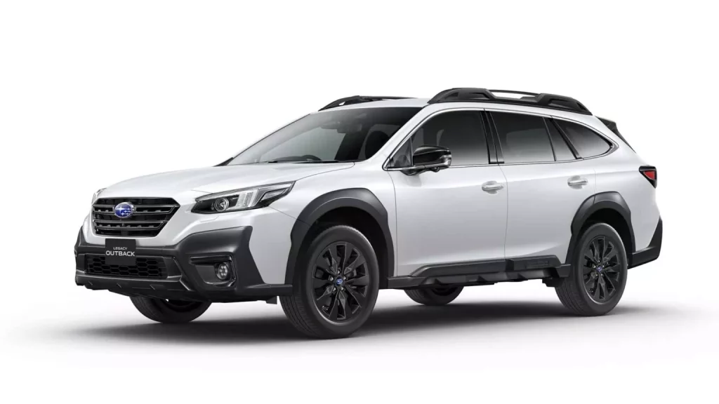 2024 Subaru Outback 30th Anniversary. Japón. Imagen estudio.