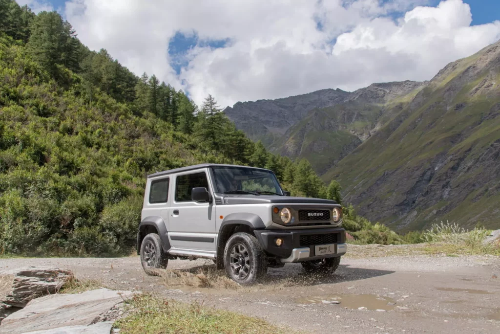 2024 Suzuki Jimny Mata 12 Motor16