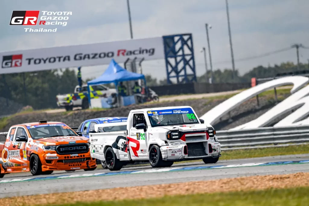 2024 Toyota Hilux Champ Gazoo Racing 22 Motor16