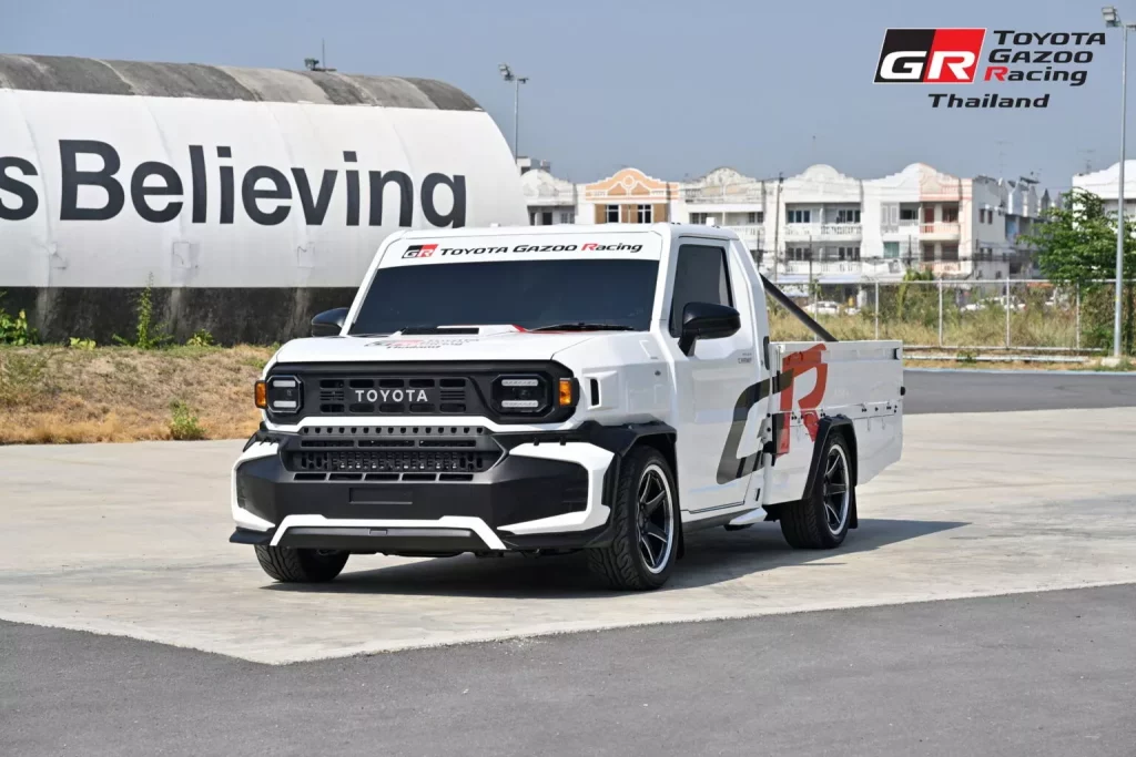 2024 Toyota Hilux Champ Gazoo Racing 3 Motor16