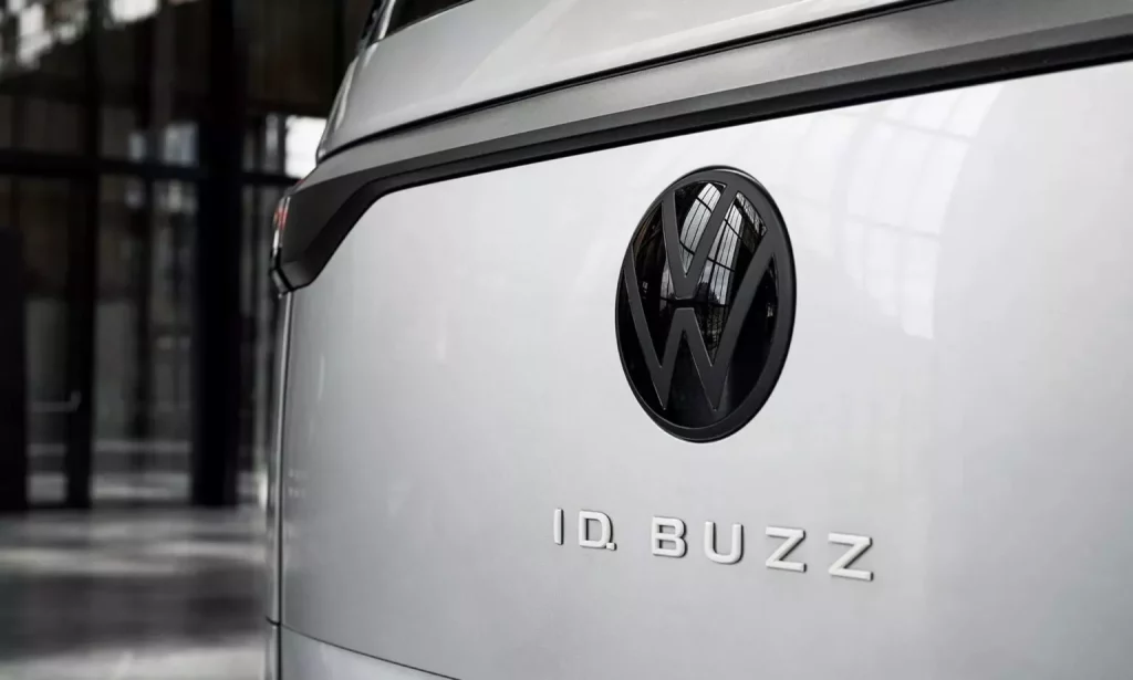 2024 Volkswagen ID.Buzz Cargo Styling Package 9 Motor16