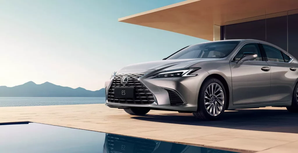 2025 Lexus ES China 2 Motor16