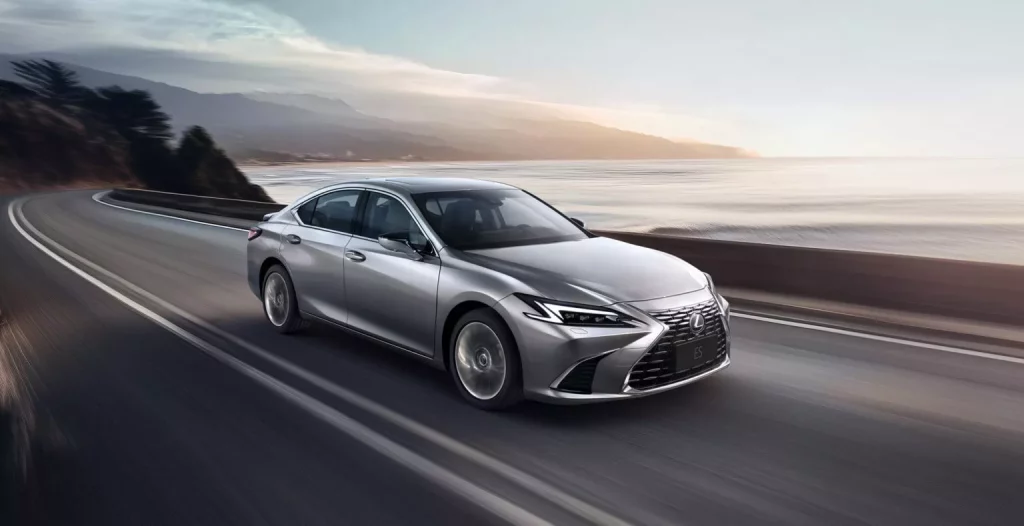 2025 Lexus ES China 5 Motor16