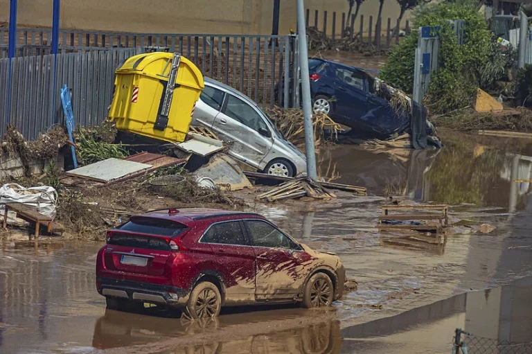 Solidaridad sobre ruedas para ayudar a los afectados por la DANA