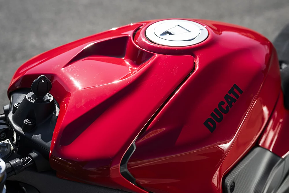 Ducati Panigale V4 2025 53 Motor16