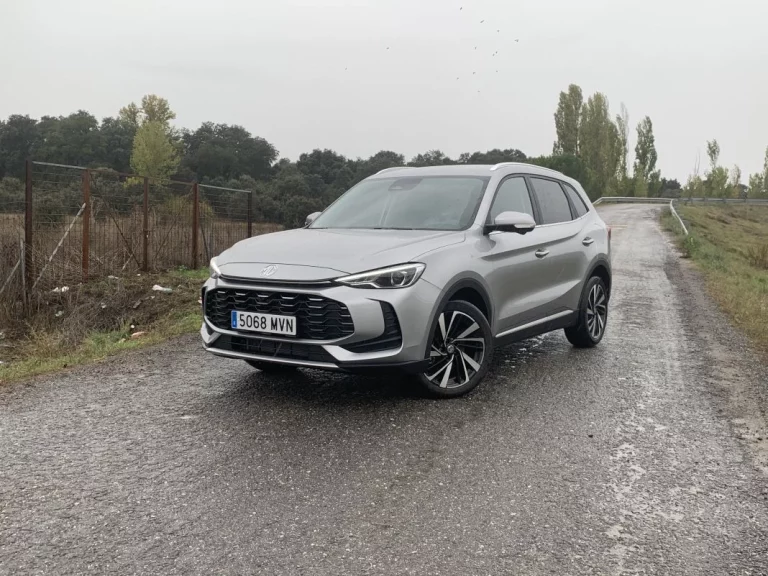 MG ZS Hybrid+: Conducimos el B-SUV con etiqueta ECO que levanta pasiones