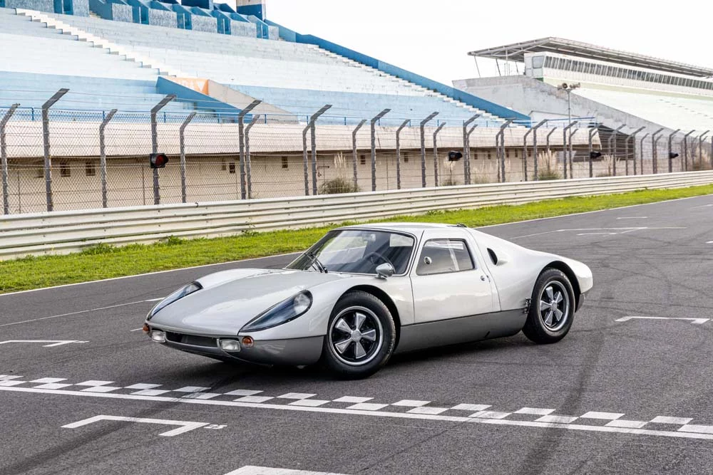 Porsche 904 Carrera GTS Motor16