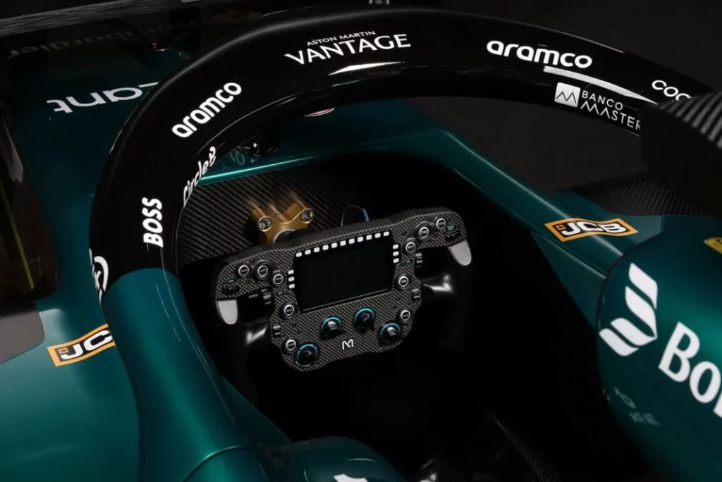 SIMULADOR ASTON MARTIN F1 14 Motor16