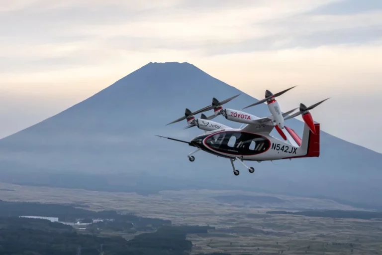 Toyota ya tiene listo su taxi volador