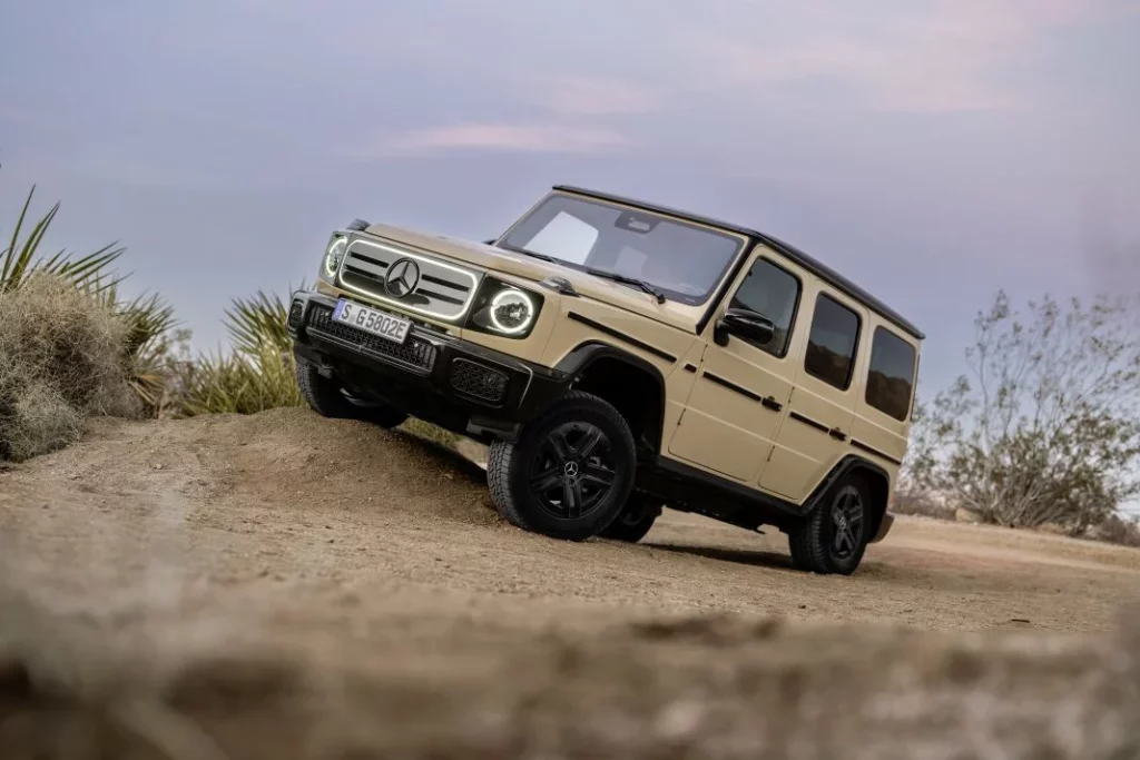 mercedes g 580 e clase g 42 Motor16