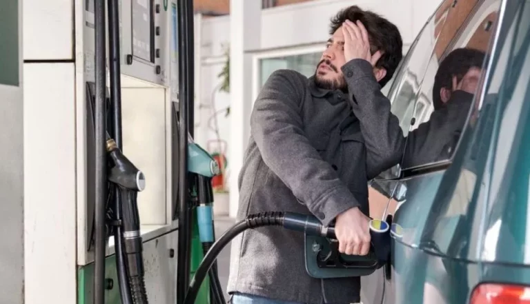 El impuesto para igualar los precios de gasolina y diésel, no como a ti te gustaría, ya es una realidad