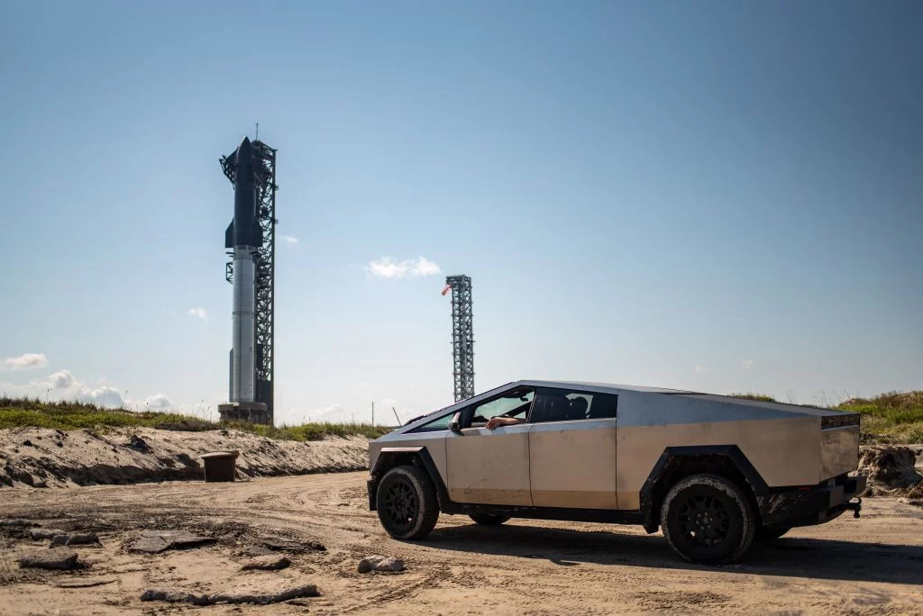 El Tesla Cybertruck de Donald Trump es todo un mensaje