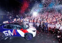 El original Yaris Cross que es el coche 5 millones fabricado por Toyota en Francia