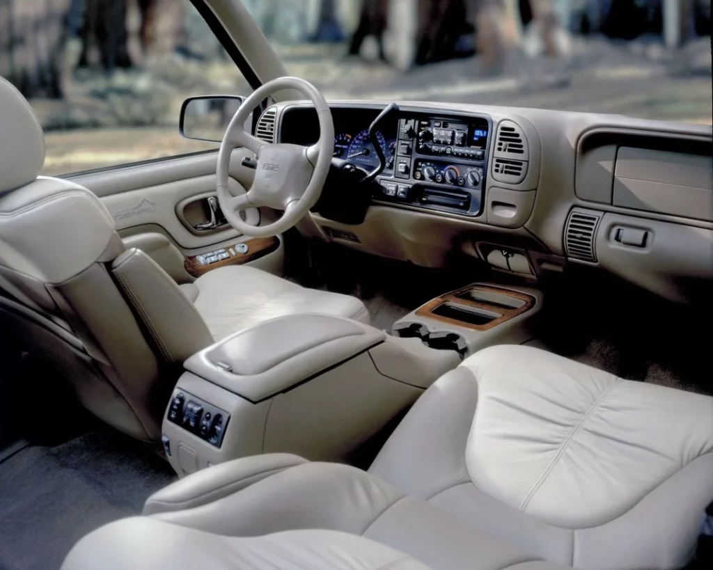 1999 gmc yukon denali interior Motor16