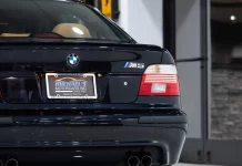 ¿Quieres estrenar un BMW M5? Pues este con un V8 atmosférico está a tiro