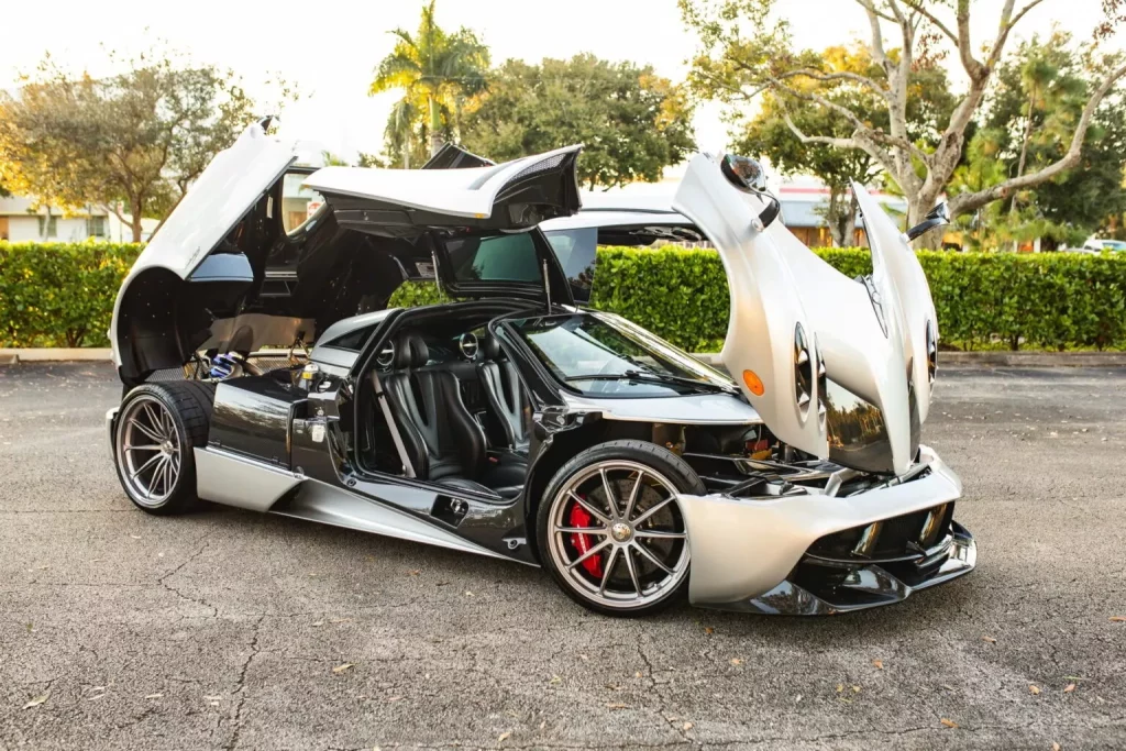 2014 Pagani Huayra Tempesa Bring A Trailer 20 Motor16