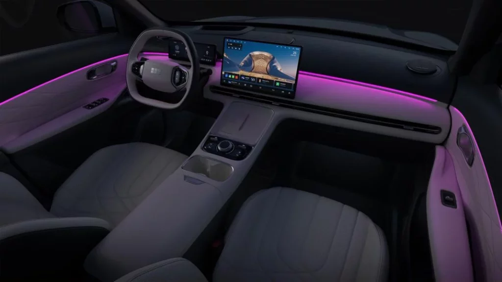 2024 Geely Galaxy Starship 7 MD-i. Imagen interior.