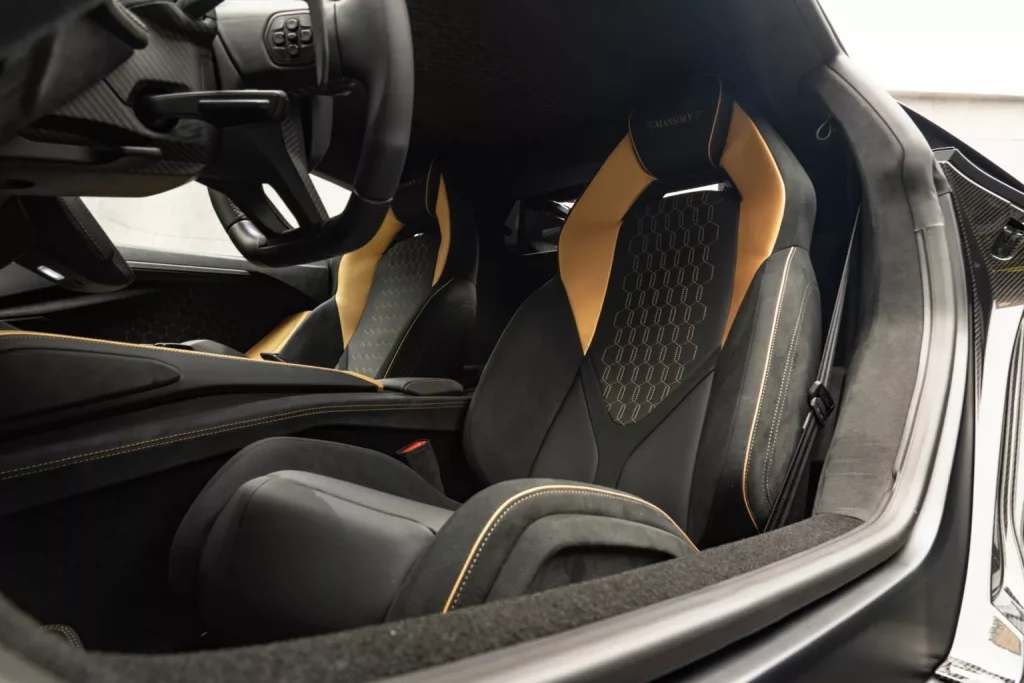 2024 Lamborghini Revuelto. Mansory Initiate. Imagen interior.