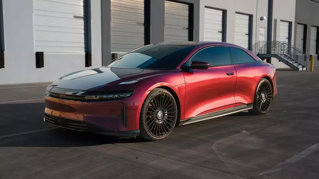 2024 Lucid Air Coupé. Shaqquille O'Neall. West Coast. Imagen.